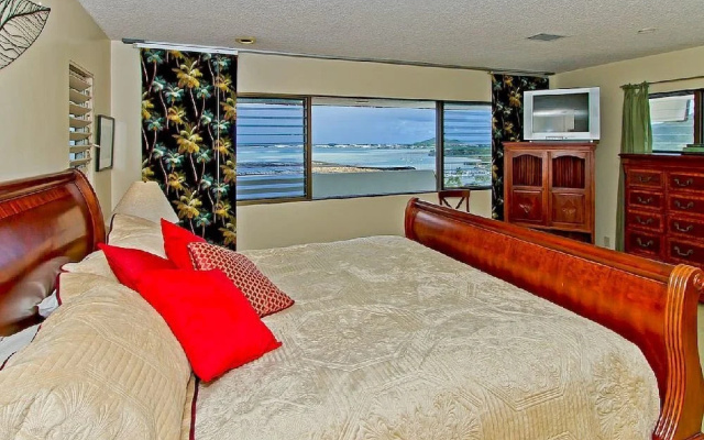 Kailua Ocean View Estate