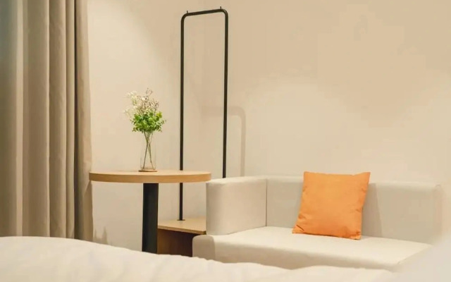 Hotel Daun Guri