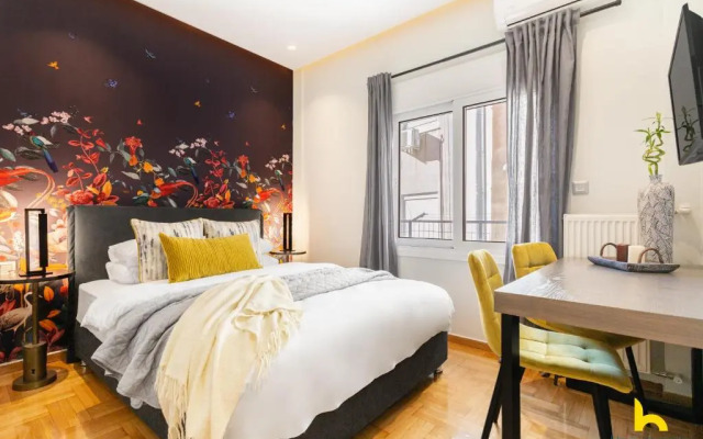 Dream Studio in Plaka near Syntagma & Acropolis!