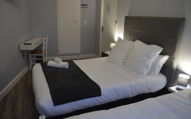 Hotel De France