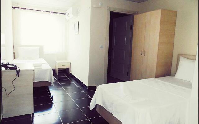 Saral Hotel Турция, Гёльджюк - отзывы, цены и фото номеров - забронировать отель Saral Hotel онлайн комната для гостей