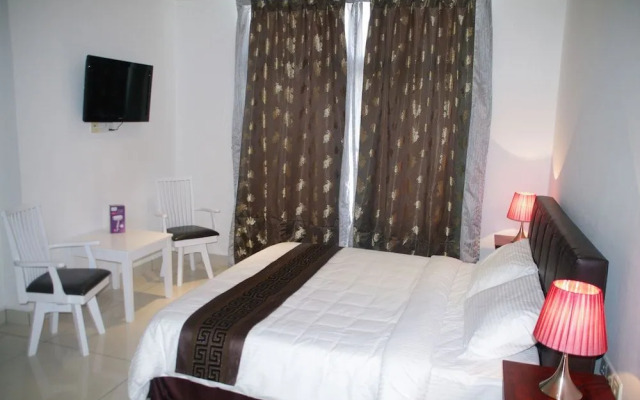 D'Esplanade City View Apartment