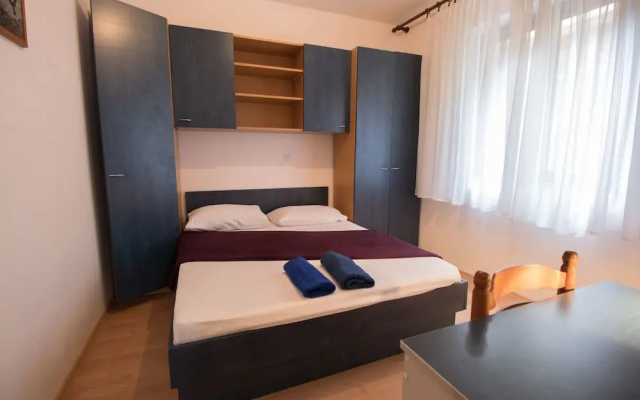 Apartments and Room Ruzica