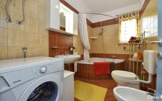 Authentic Holiday Home With Private Pool & Covered Terrace