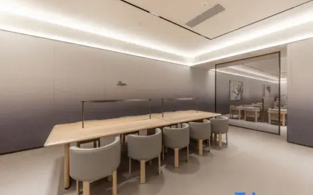 JI Hotel (Jiuquan Drum Tower Hantang Food Street)