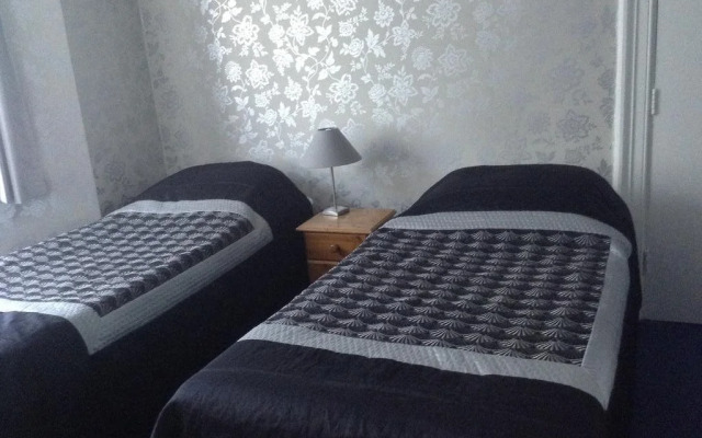Becket Guest House