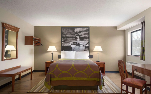 Super 8 by Wyndham Ithaca
