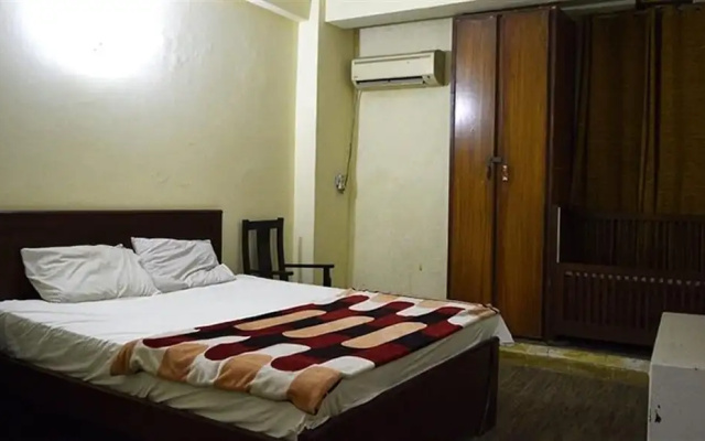Shamrock Hotel