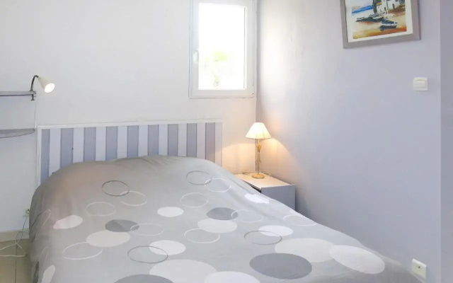 Holiday Home Les Oliviers - TSH111