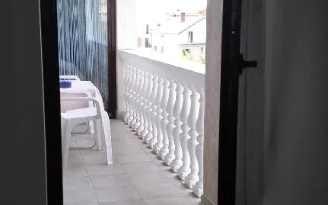 Apartments Krunes