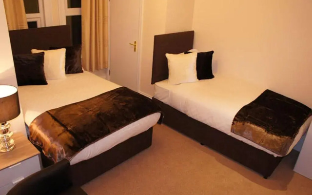 Sapphire Hotel
