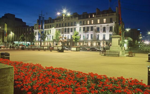 Millennium Hotel Glasgow Глазго вид на фасад