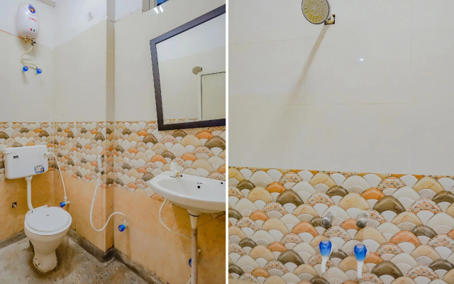 OYO 71883 Hotel Ting Tong