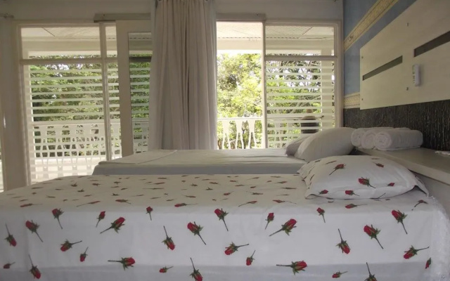 Enzo Park Hotel