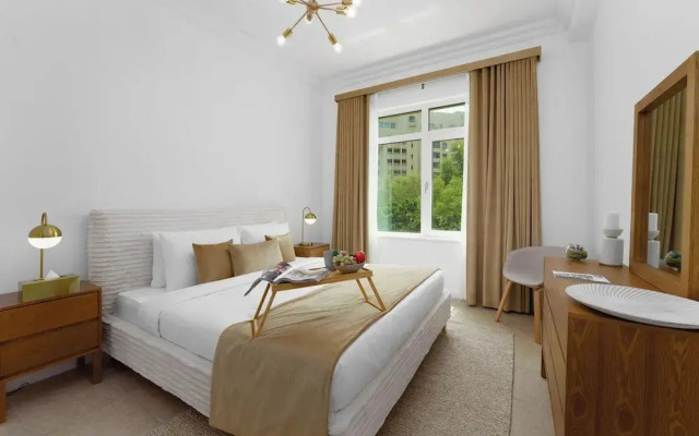 Maison Privee - Elegant Coastal Apt on Palm Jumeirah