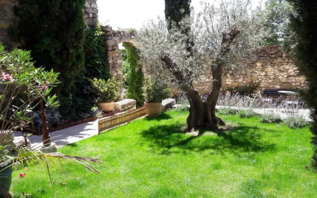 Le Mouleyras