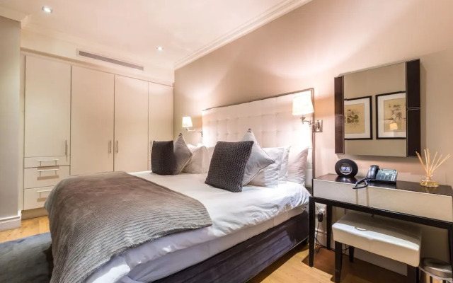 Cape Royale Luxury Hotel