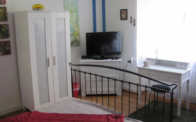 Kiki's B&B