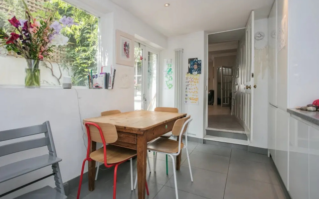 2 Bedroom Home in Kentish Town