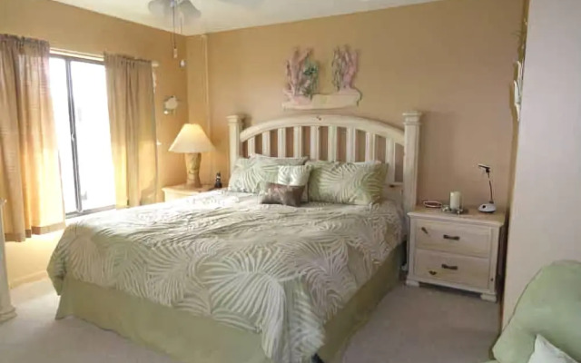 Ocean Park Terrace 202