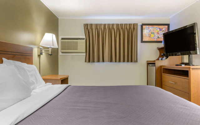 Econo Lodge Bellefonte I-99