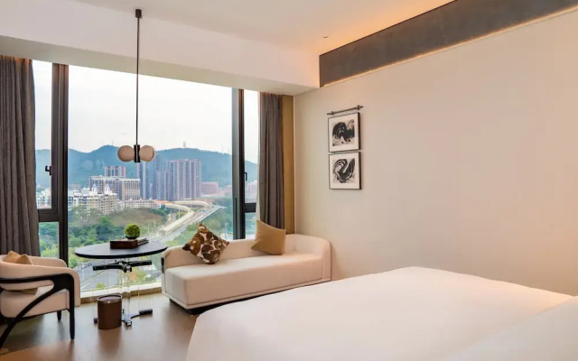 Wuzhou Sports Center Hotel