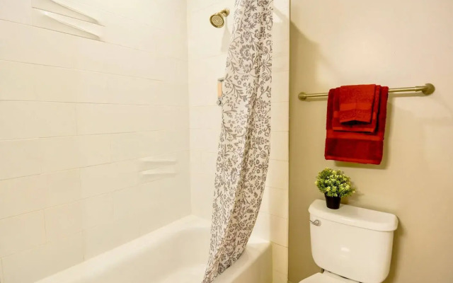 Downtown Dallas Good Value 1 Bedroom Apt