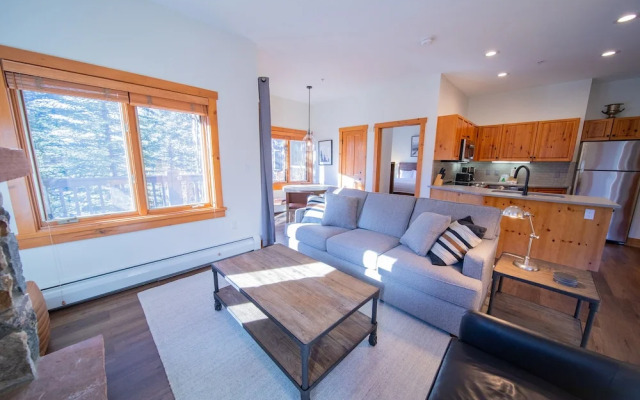 Expedition Station 8561 by SummitCove Vacation Lodging