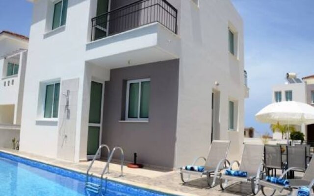 Отель Avra Villas Кипр, Протарас - отзывы, цены и фото номеров - забронировать отель Avra Villas онлайн бассейн