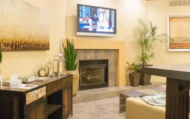 Sky Harbor Suites