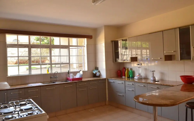 Dolfran Guest House