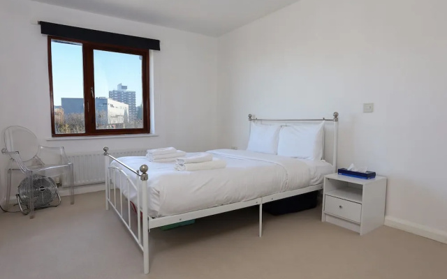 Modern, Stylish 1 Bed In Shadwell
