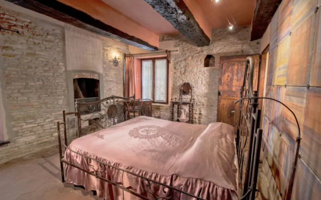 Locazione Turistica Antico Borgo Del Riondino