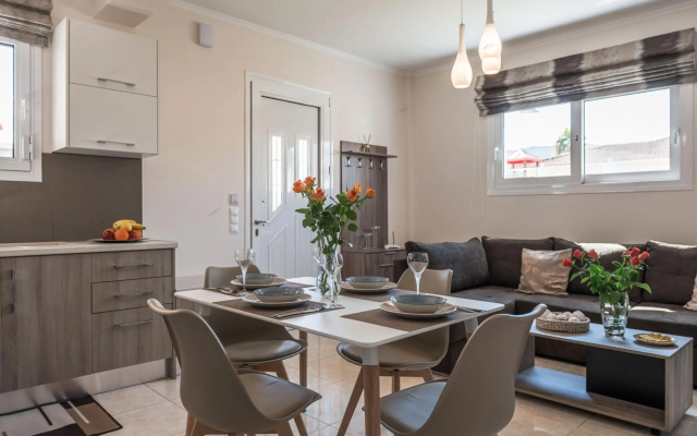 Effie's Two Bedroom Apartment