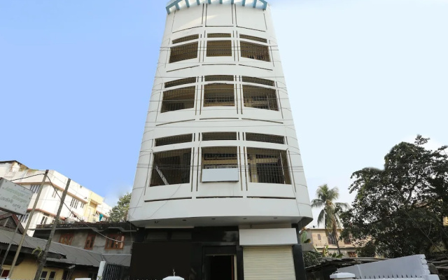 OYO 11651 BKR Guest House