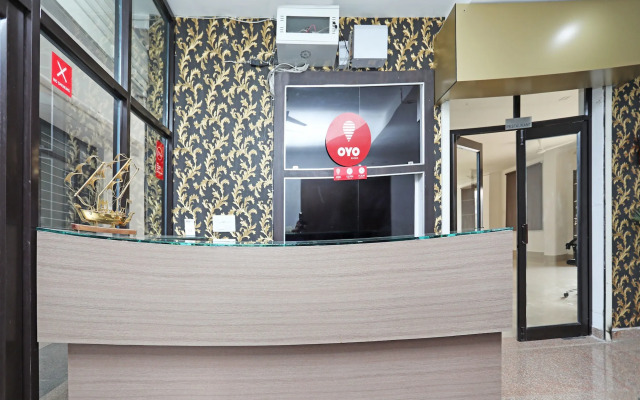 OYO 10214 Hotel Westwood INN