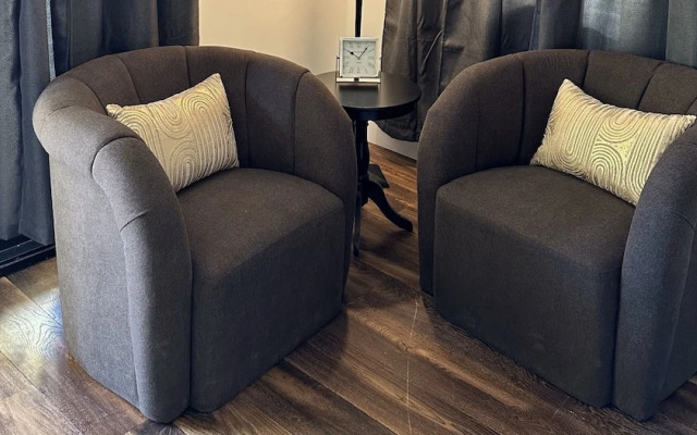 Bespoke Inn Flagstaff