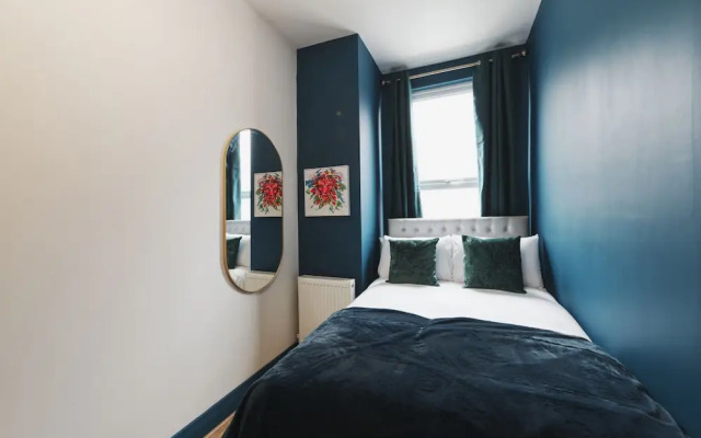Captivating 2-bed Apartment in Liverpool