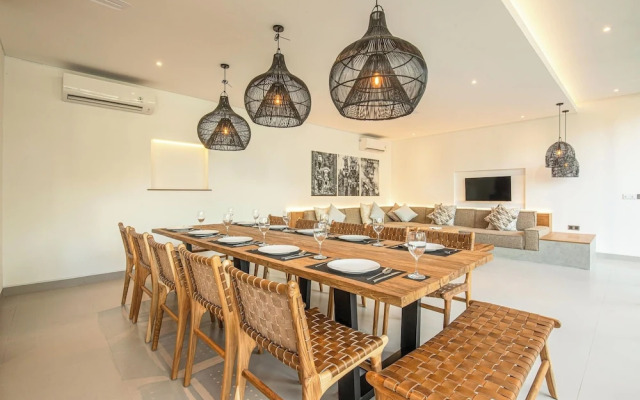 Stunning 6BR Canggu Villa 400m From the Beach