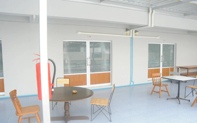 Pool Front Hostel
