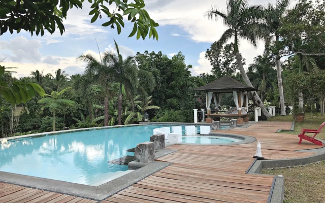 Tree House at Sitio de Amor Leisure Farm