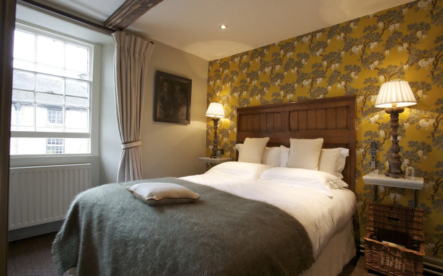 The Wheatsheaf Inn