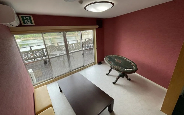 Marina Hotel Kaiku