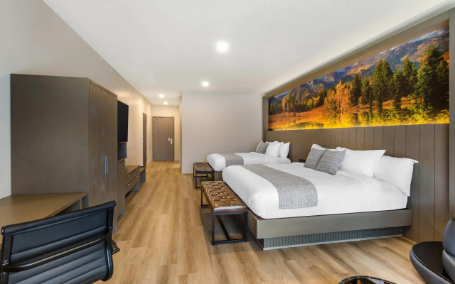 The Valor, an Ascend Collection Hotel