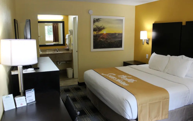 Days Inn By Wyndham Canton