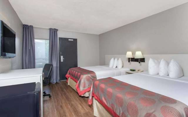 Quality Inn Orlando Near International Drive