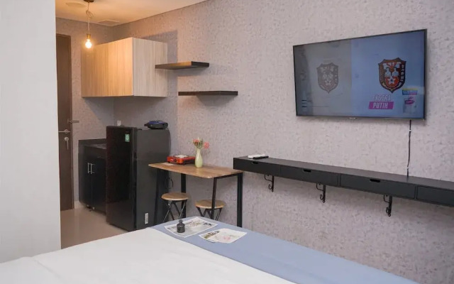 Cozy Studio Apartment At Transpark Bintaro