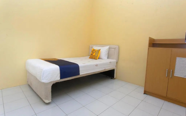 SPOT ON 2830 Azka Guest House Syariah