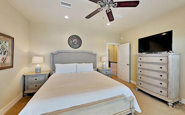 Lagoonie Goo Goo by Southern Vacation Rentals