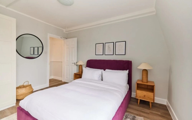 The Fulham Escape - Alluring 5BDR Flat